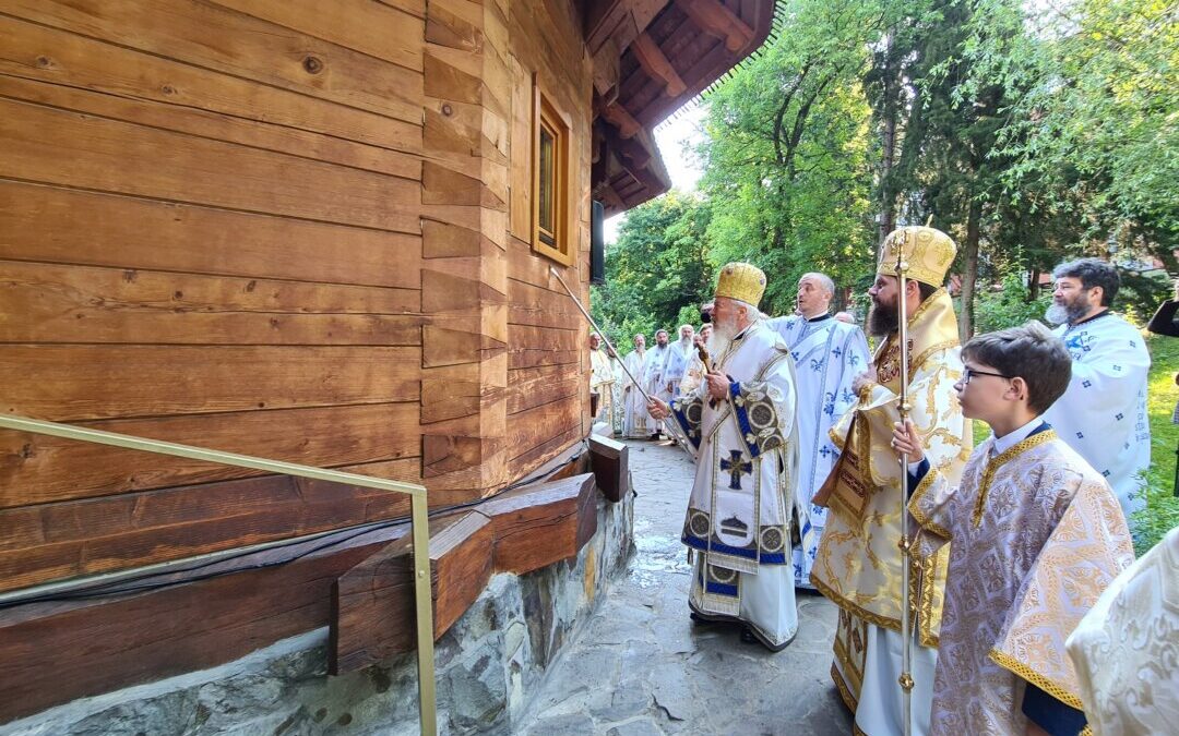 Biserica Studenților din Campusul universitar Hașdeu, sfințită de ierarhii Arhiepiscopiei Clujului