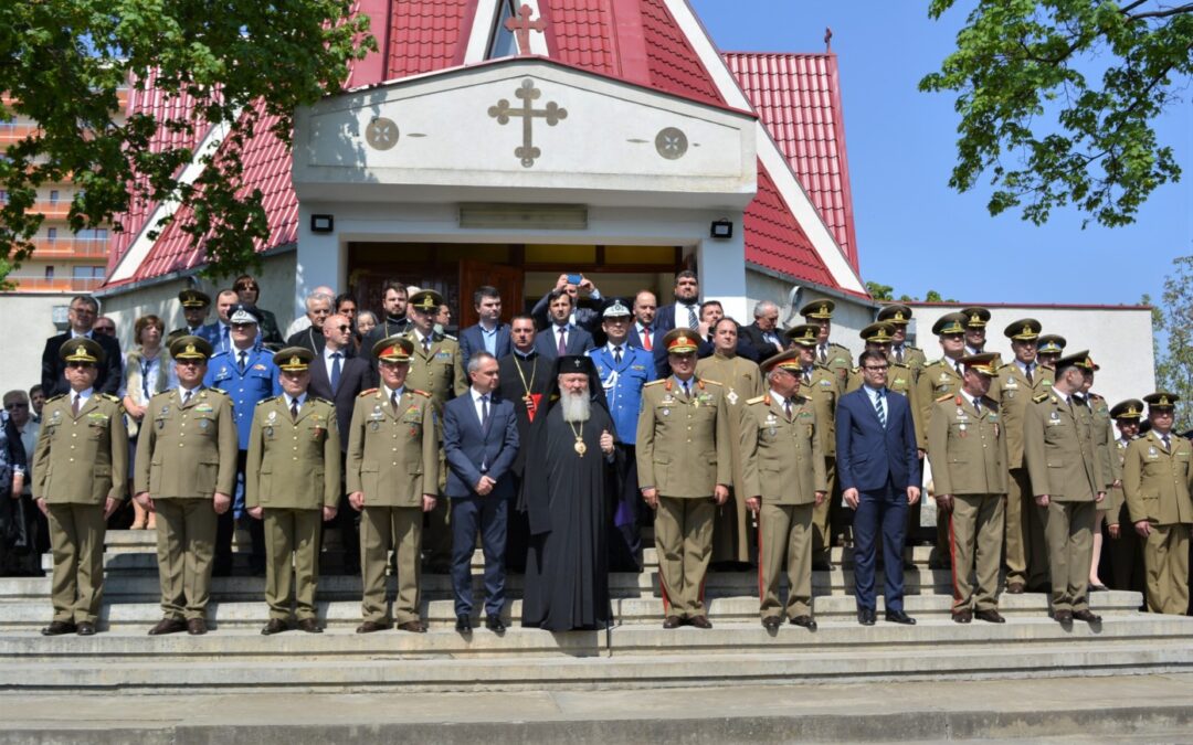 Biserica militară din Cluj-Napoca, resfințită de IPS Andrei